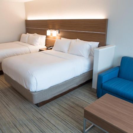 Holiday Inn Express & Suites Dayton North - Vandalia By Ihg Buitenkant foto