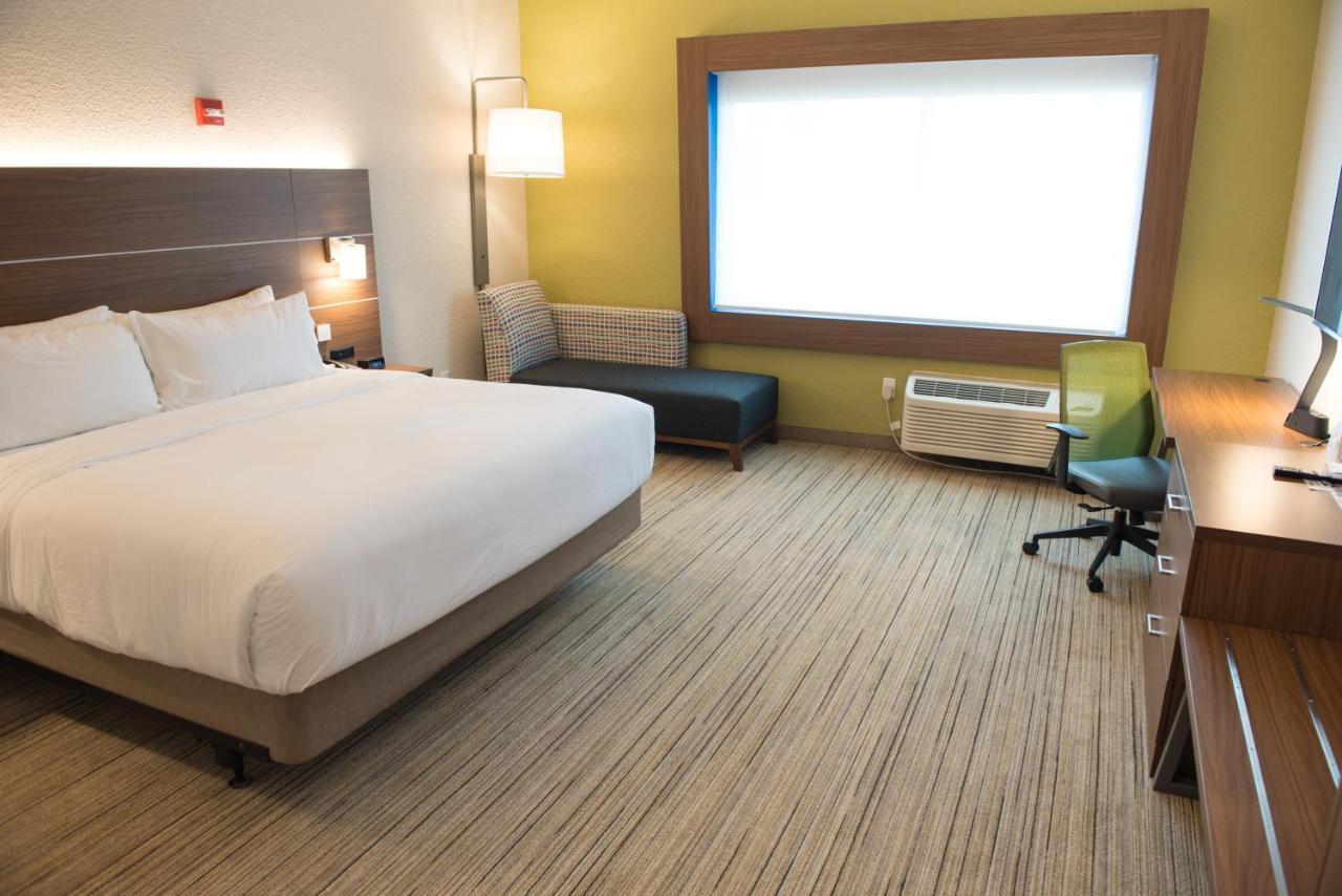 Holiday Inn Express & Suites Dayton North - Vandalia By Ihg Buitenkant foto