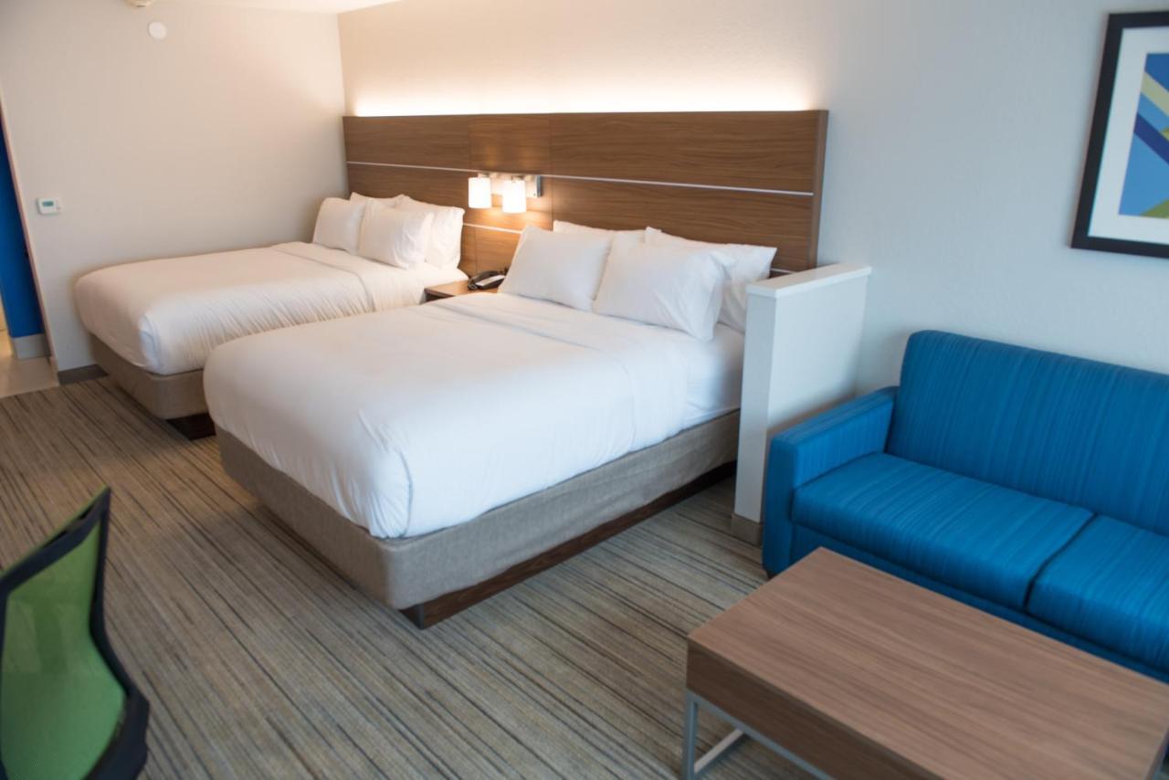 Holiday Inn Express & Suites Dayton North - Vandalia By Ihg Buitenkant foto