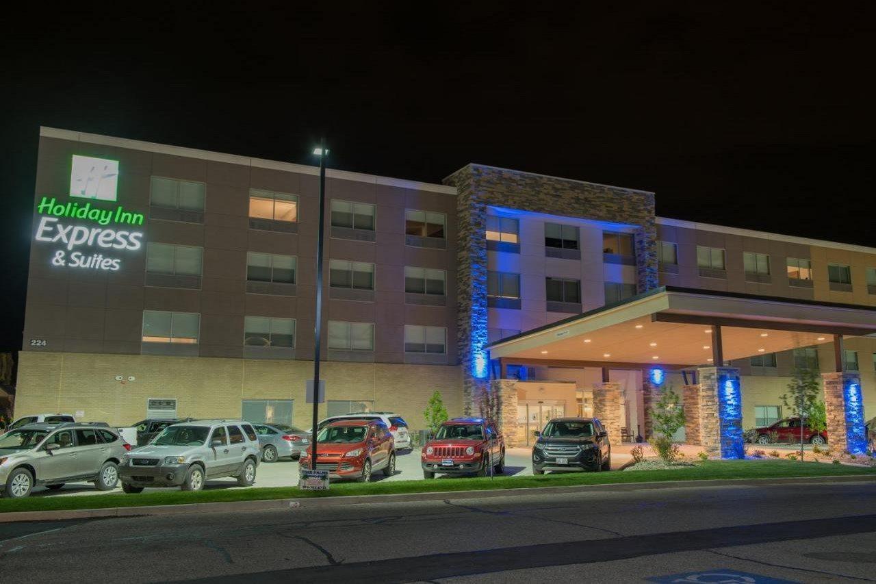 Holiday Inn Express & Suites Dayton North - Vandalia By Ihg Buitenkant foto
