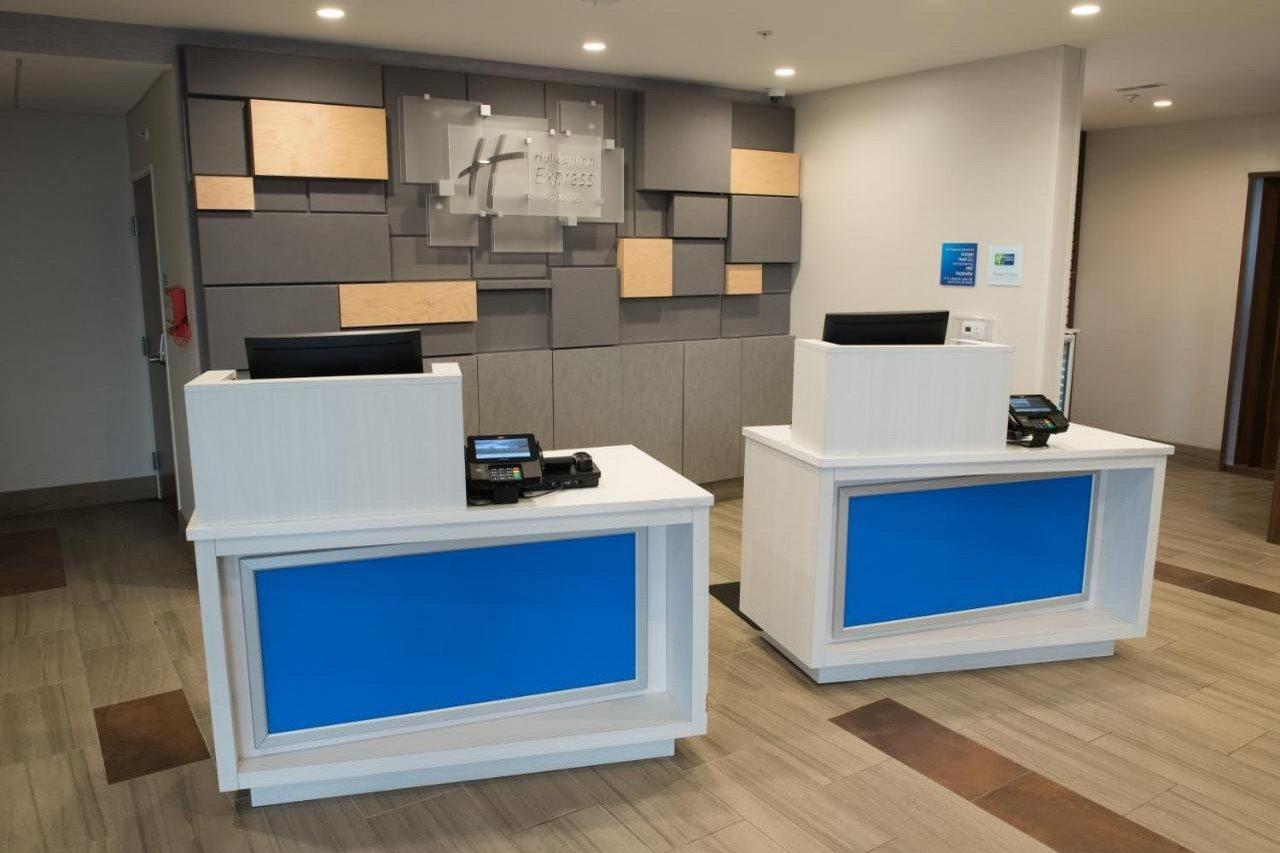 Holiday Inn Express & Suites Dayton North - Vandalia By Ihg Buitenkant foto